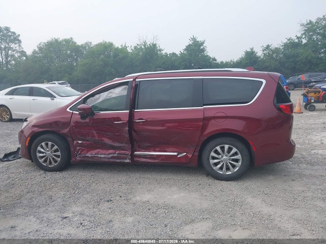 Aukcja sprzedaży 2018 Chrysler Pacifica Touring L, vin: 2C4RC1BG6JR104787, numer aukcji: 45640845