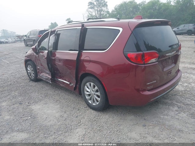 Aukcja sprzedaży 2018 Chrysler Pacifica Touring L, vin: 2C4RC1BG6JR104787, numer aukcji: 45640845
