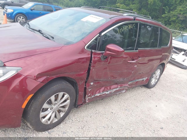 Aukcja sprzedaży 2018 Chrysler Pacifica Touring L, vin: 2C4RC1BG6JR104787, numer aukcji: 45640845