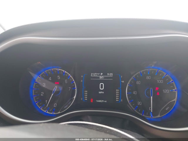 Aukcja sprzedaży 2018 Chrysler Pacifica Touring L, vin: 2C4RC1BG6JR104787, numer aukcji: 45640845