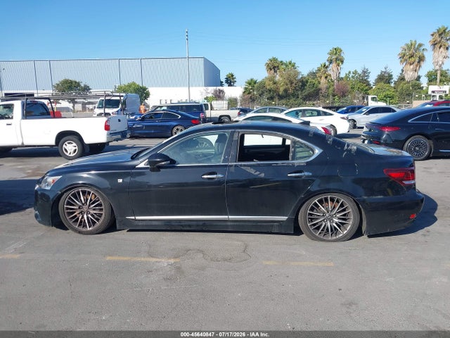 Lexus LS 460 2014 JTHBL5EF9E5128739 Image 14
