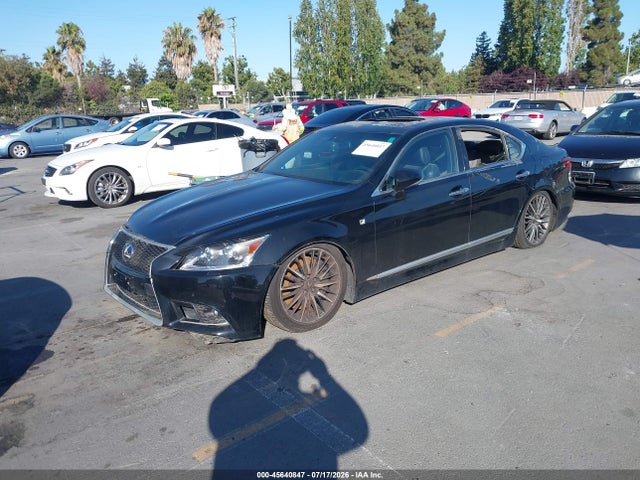 Lexus LS 460 2014 JTHBL5EF9E5128739 Image 2