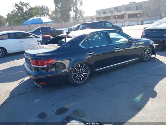 Lexus LS 460 2014 JTHBL5EF9E5128739 Image 4