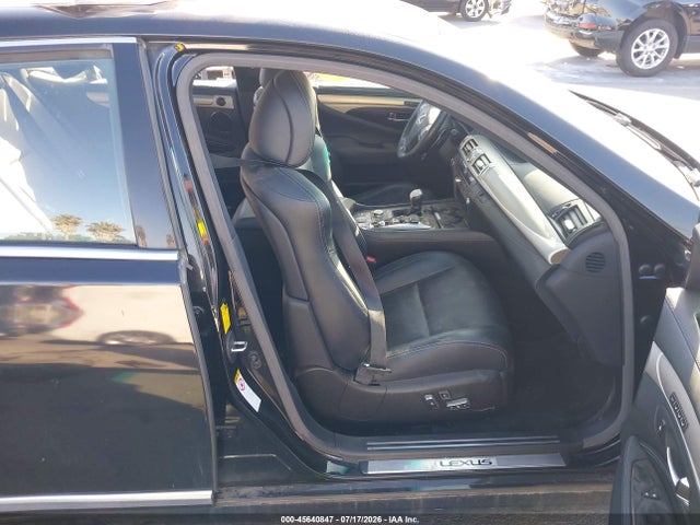 Lexus LS 460 2014 JTHBL5EF9E5128739 Image 5