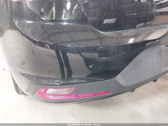 Hyundai ELANTRA SE 2019 5NPD74LF2KH497112 Image 12