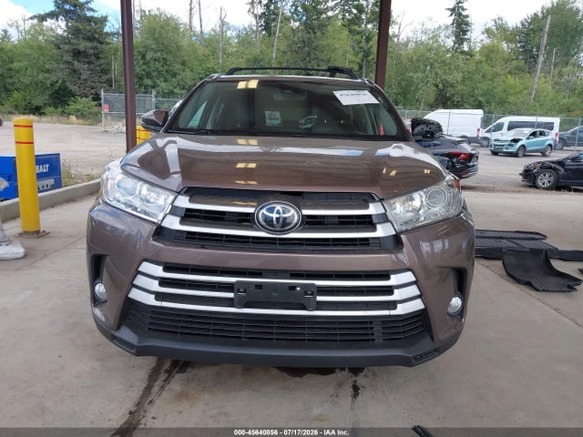 5TDJZRFH0HS374600 Toyota Highlander Xle
