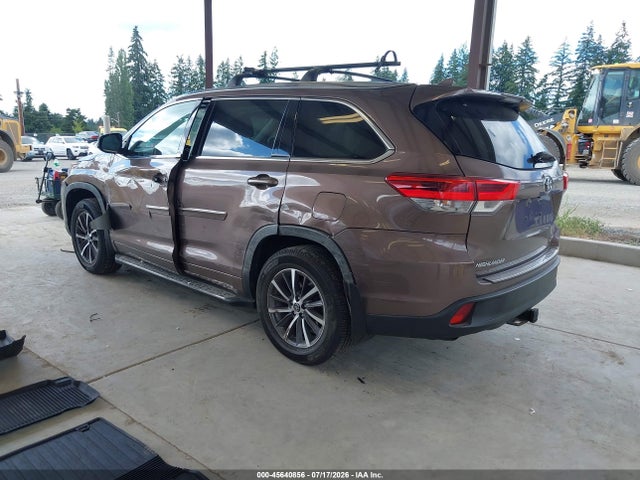 5TDJZRFH0HS374600 Toyota Highlander Xle