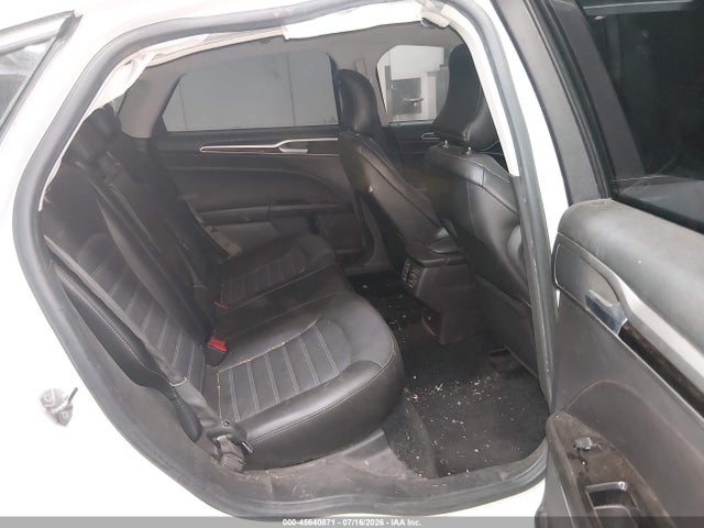 3FA6P0H9XGR194660 Ford FUSION SE