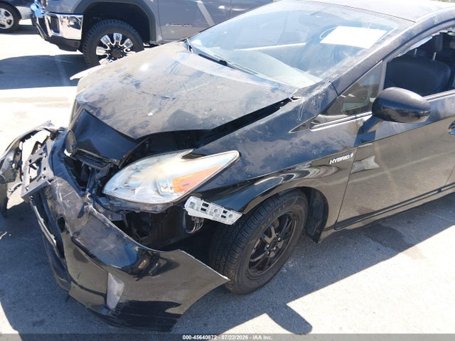 Toyota Prius Four 2014 JTDKN3DU5E1826871 Image 14