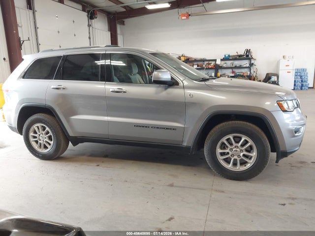 Jeep Grand Cherokee Laredo E 4x4 2018 1C4RJFAG2JC398752 Image 13