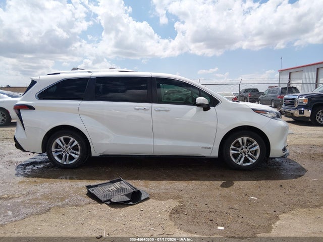 Toyota Sienna Limited 2021 5TDZRKEC4MS016233 Image 13