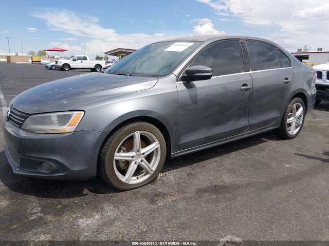 45640913 :رقم المزاد ، 3VWLZ7AJ4BM378578 vin ، 2011 Volkswagen Jetta 2.5l Sel مزاد بيع