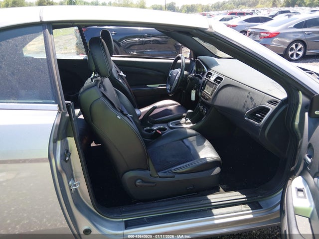45640925 :رقم المزاد ، 1C3BCBGG2DN684996 vin ، 2013 Chrysler 200 S مزاد بيع