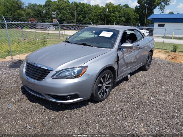 45640925 :رقم المزاد ، 1C3BCBGG2DN684996 vin ، 2013 Chrysler 200 S مزاد بيع