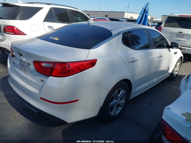 KIA Optima Lx 2015 KNAGM4A73F5598745 Image 4