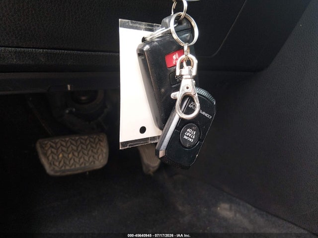 Продаж на аукціоні авто 2018 Toyota Highlander Xle, vin: 5TDJZRFH0JS869501, номер лоту: 45640945