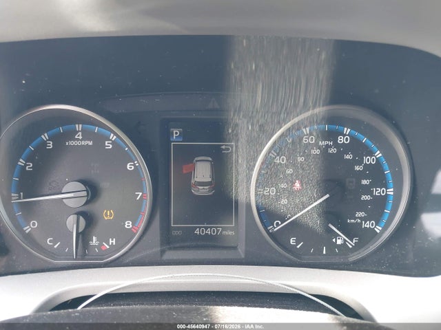 Toyota RAV4 LE 2018 2T3ZFREV2JW455363 Image 7