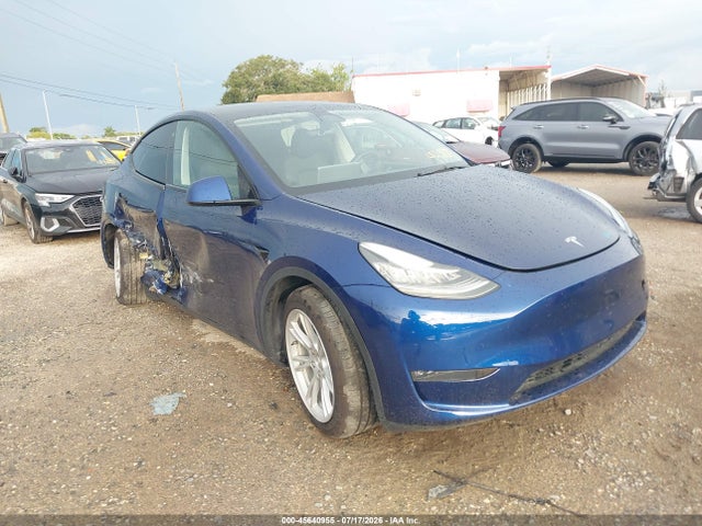 Tesla Model Y Awd/long Range Dual Motor All-wheel Drive 2023 7SAYGDEE0PA060317 zdjęcie główne