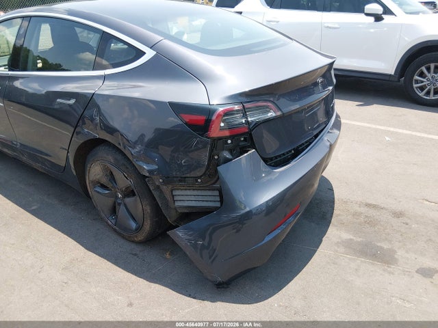 Продаж на аукціоні авто 2018 Tesla Model 3 Long Range/performance, vin: 5YJ3E1EB2JF119427, номер лоту: 45640977