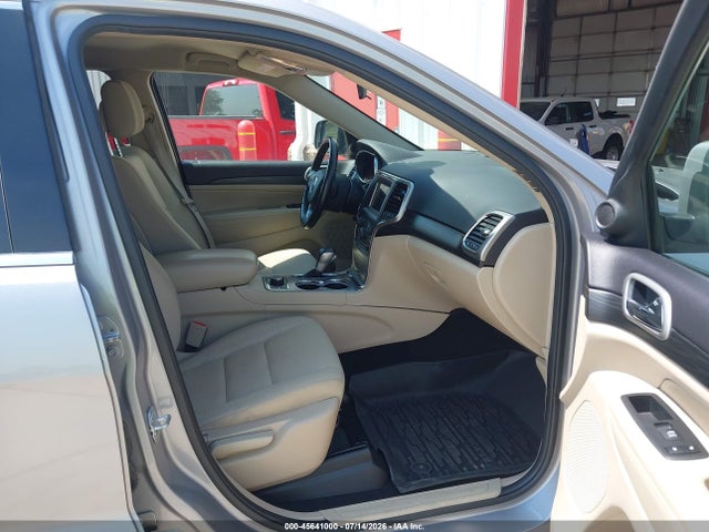 Продаж на аукціоні авто 2019 Jeep Grand Cherokee Laredo E 4x4, vin: 1C4RJFAGXKC837004, номер лоту: 45641000