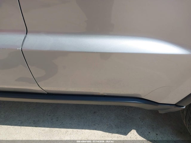 Продаж на аукціоні авто 2019 Jeep Grand Cherokee Laredo E 4x4, vin: 1C4RJFAGXKC837004, номер лоту: 45641000