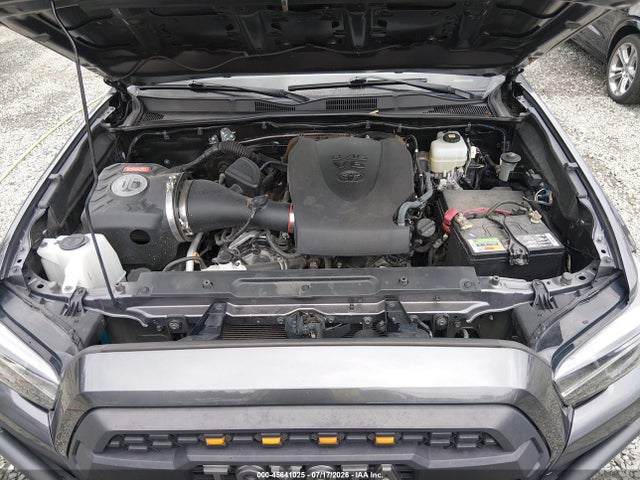 3TYCZ5AN5NT079040 Toyota Tacoma Trd Off Road