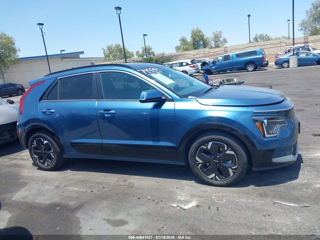 KIA Niro Ev Wind 2023 KNDCR3L16P5038774 Image 14