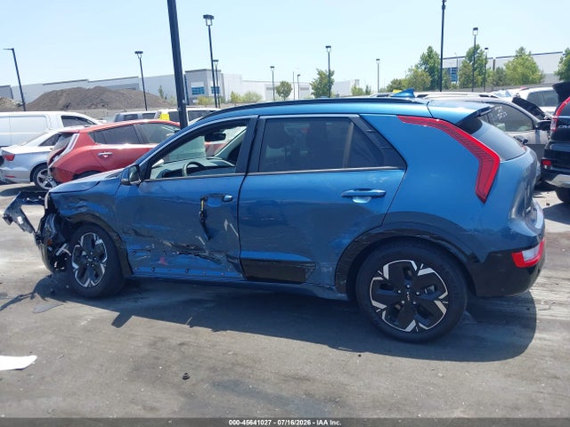 KIA Niro Ev Wind 2023 KNDCR3L16P5038774 Image 15