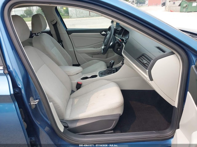 2019 Volkswagen Jetta 1.4t R-line/1.4t S/1.4t Se მანქანა იყიდება აუქციონზე, vin: 3VWC57BU6KM109759, აუქციონის ნომერი: 45641071