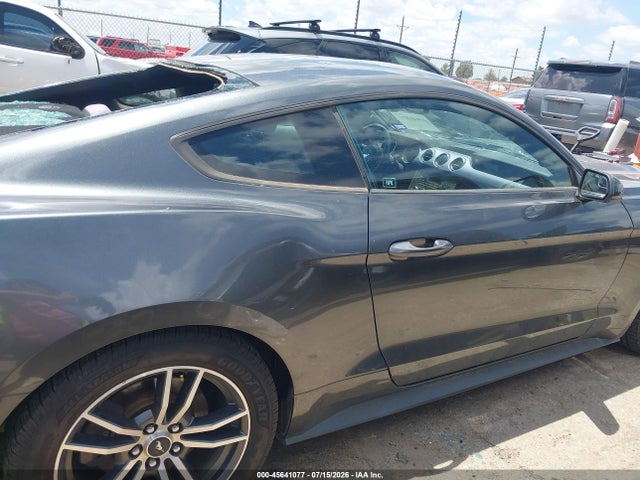 45641077 :رقم المزاد ، 1FA6P8TH0H5229174 vin ، 2017 Ford Mustang Ecoboost مزاد بيع