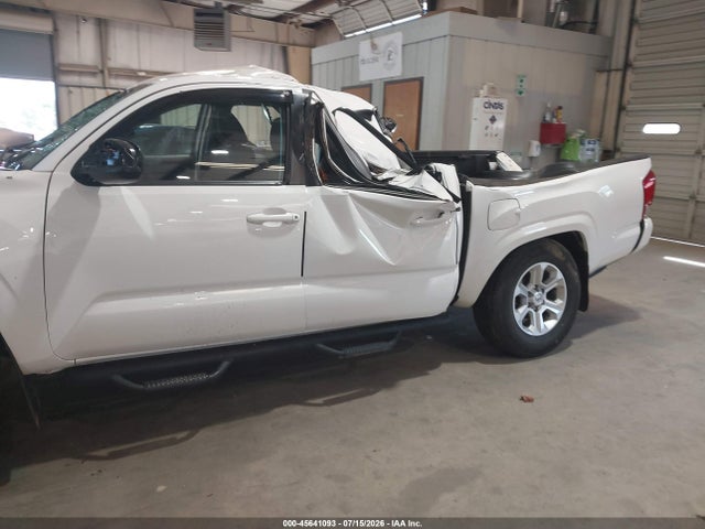 45641093 :رقم المزاد ، 5TFAX5GN9HX086474 vin ، 2017 Toyota Tacoma Sr مزاد بيع