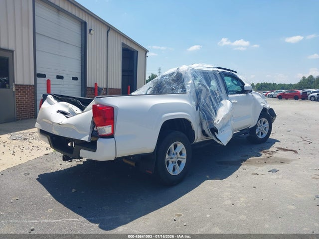 45641093 :رقم المزاد ، 5TFAX5GN9HX086474 vin ، 2017 Toyota Tacoma Sr مزاد بيع