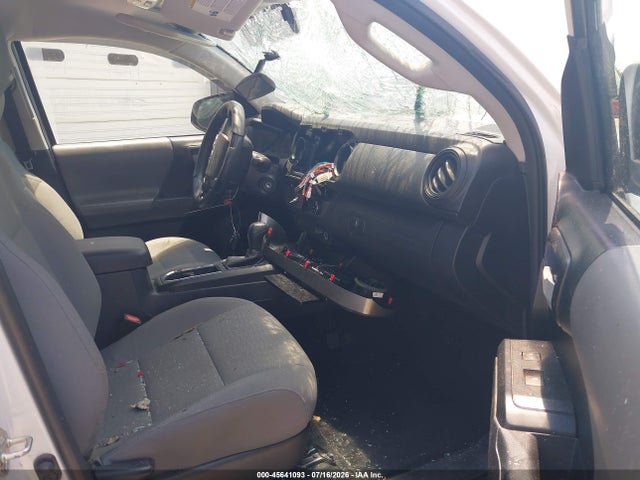 45641093 :رقم المزاد ، 5TFAX5GN9HX086474 vin ، 2017 Toyota Tacoma Sr مزاد بيع