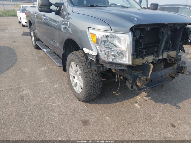 45641103 :رقم المزاد ، 1N6AA1E50HN551620 vin ، 2017 Nissan Titan Sv مزاد بيع