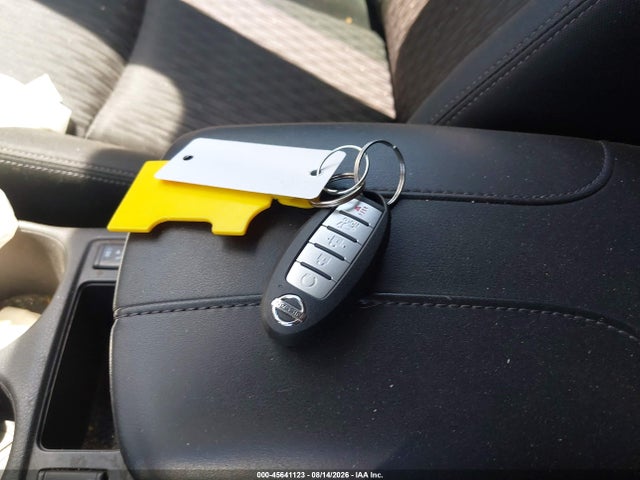 JN8AT2MT4LW039997 Nissan Rogue Sv Fwd