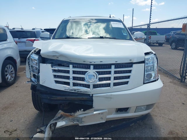 2012 Cadillac Escalade Ext Luxury მანქანა იყიდება აუქციონზე, vin: 3GYT4MEFXCG138970, აუქციონის ნომერი: 45641130