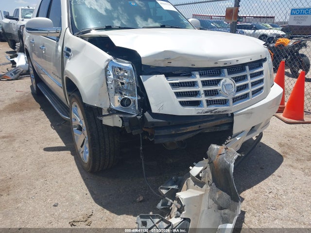 2012 Cadillac Escalade Ext Luxury მანქანა იყიდება აუქციონზე, vin: 3GYT4MEFXCG138970, აუქციონის ნომერი: 45641130