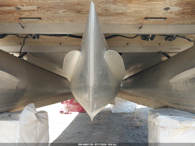 Godfrey Pontoon 2015 GDY25609G415 Image 12