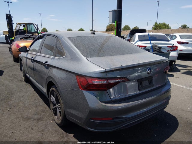 Продажа на аукционе авто 2022 Volkswagen Jetta 1.5t Se, vin: 3VW7M7BU6NM015647, номер лота: 45641163