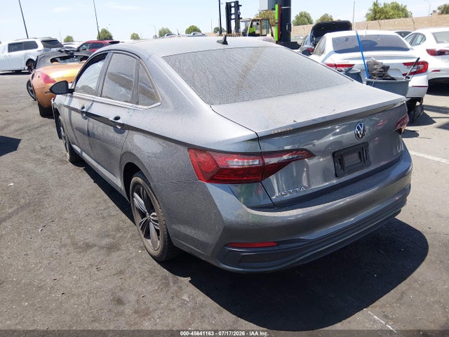 Продажа на аукционе авто 2022 Volkswagen Jetta 1.5t Se, vin: 3VW7M7BU6NM015647, номер лота: 45641163
