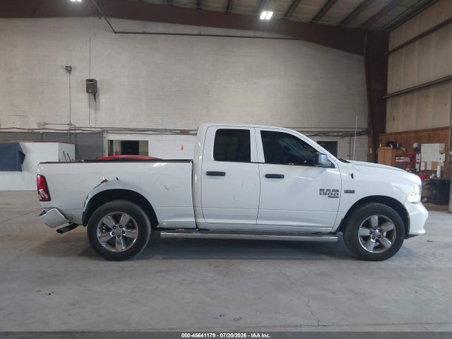 45641179 :رقم المزاد ، 1C6RR7FT7KS522131 vin ، 2019 Ram 1500 Classic Express  4x4 6'4 Box مزاد بيع