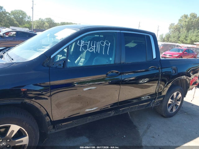 45641199 :رقم المزاد ، 5FPYK3F63HB018068 vin ، 2017 Honda Ridgeline Rtl-t مزاد بيع
