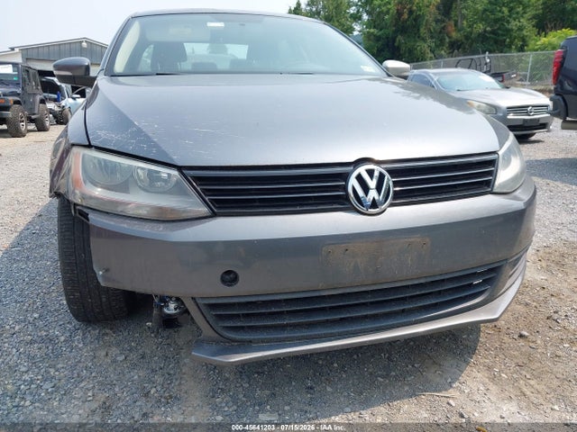 Продаж на аукціоні авто 2011 Volkswagen Jetta 2.5l Se, vin: 3VWDZ7AJ8BM359682, номер лоту: 45641203