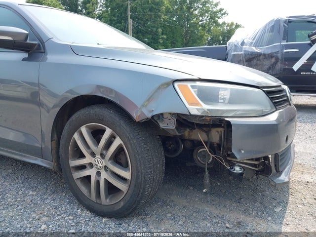 Продаж на аукціоні авто 2011 Volkswagen Jetta 2.5l Se, vin: 3VWDZ7AJ8BM359682, номер лоту: 45641203