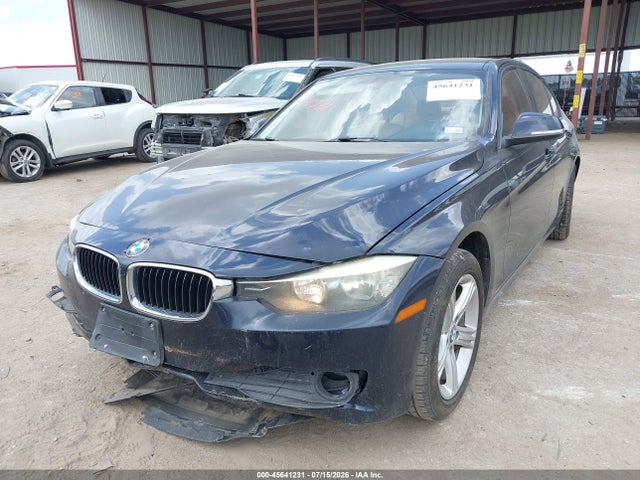 Продаж на аукціоні авто 2014 Bmw 320i, vin: WBA3B1C51EP680510, номер лоту: 45641231