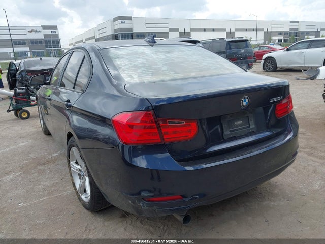 Продаж на аукціоні авто 2014 Bmw 320i, vin: WBA3B1C51EP680510, номер лоту: 45641231