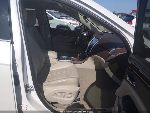 Продажа на аукционе авто 2015 Cadillac Srx Luxury Collection, vin: 3GYFNBE39FS555857, номер лота: 45641260