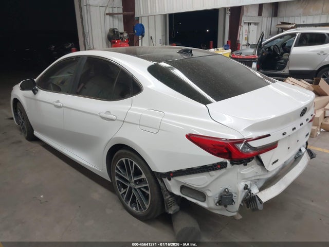 Toyota CAMRY XLE 2025 4T1DAACK7SU589959 Image 3