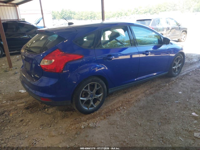 Ford FOCUS SE 2014 1FADP3K26EL134908 Image 4