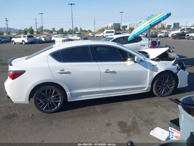 19UDE2F83KA008703 Acura Ilx Premium A-spec Packages/technology A-spec Packages